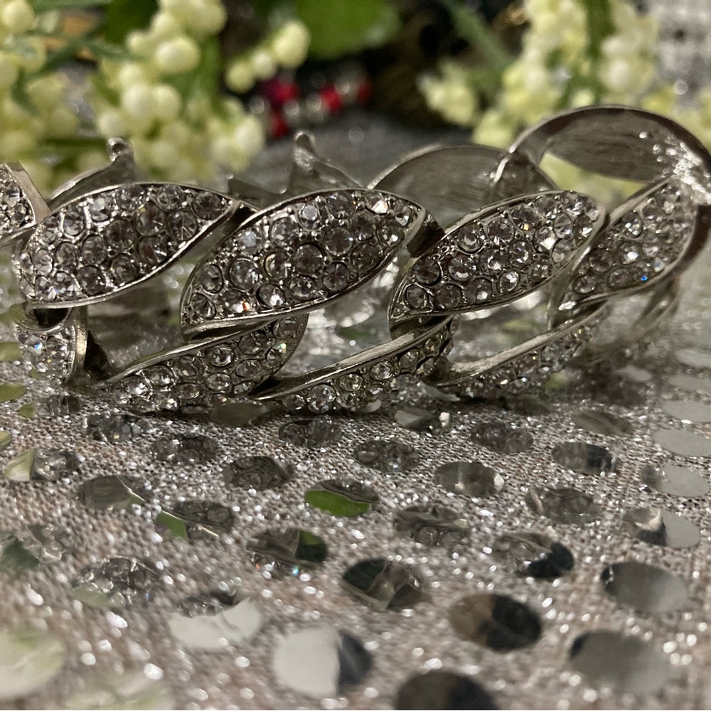 Womens Cuban link rhinestone bracelet